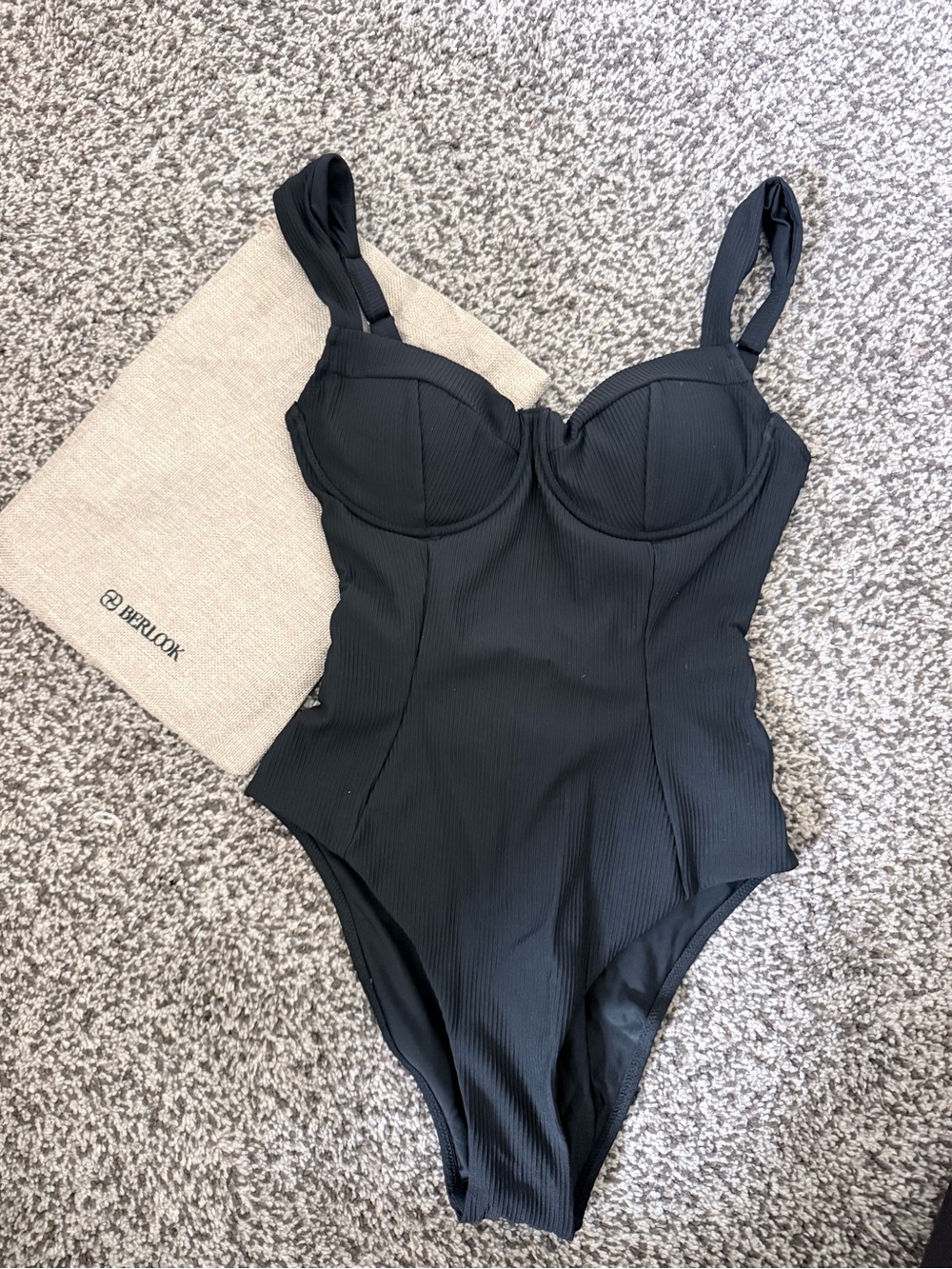 Black Cross Back Tummy Control One-Piece Swimsuit Black size M - Picture 2 of 2